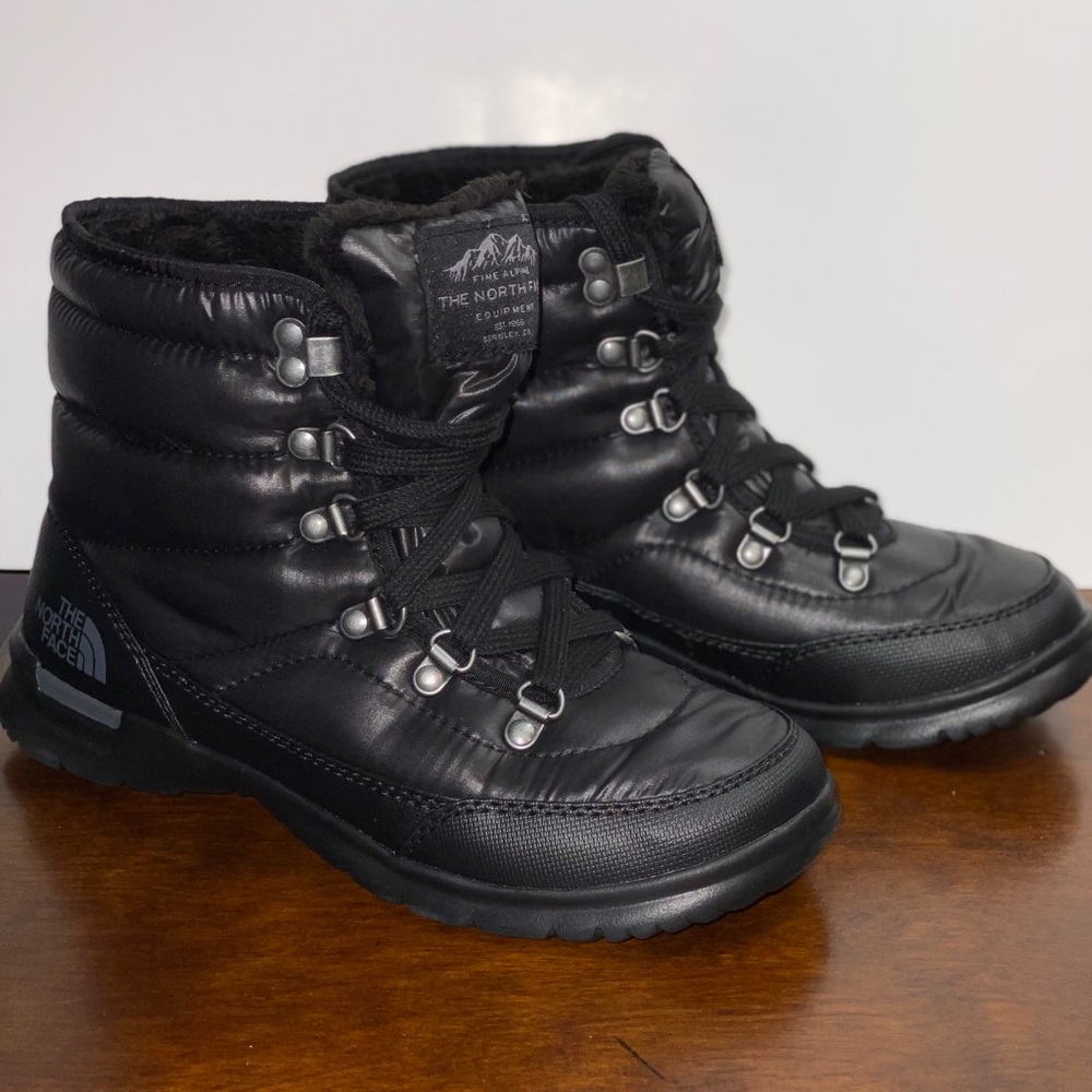 NEW THE NORTH FACE WINTER THERMOBALL BLACK BOOT - Picture 2 of 12